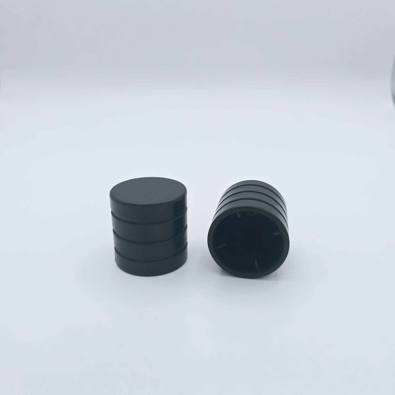 NS-9008 MATE BLACK perfume bottle cap