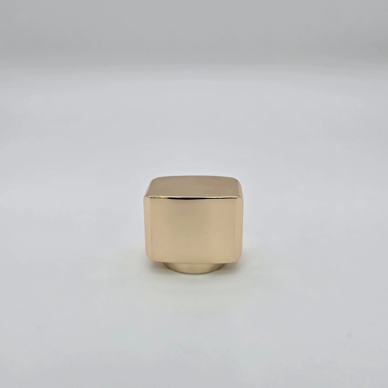 NS-15020 zamac cap