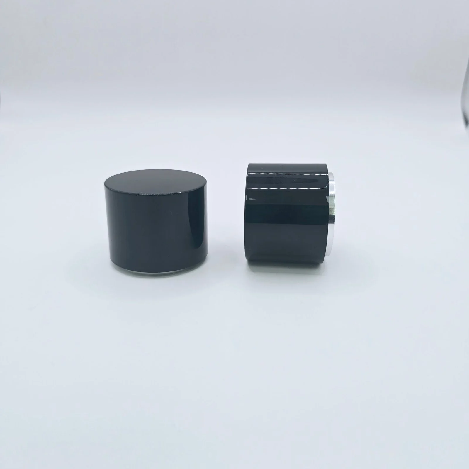 NS-271 magnetic cap